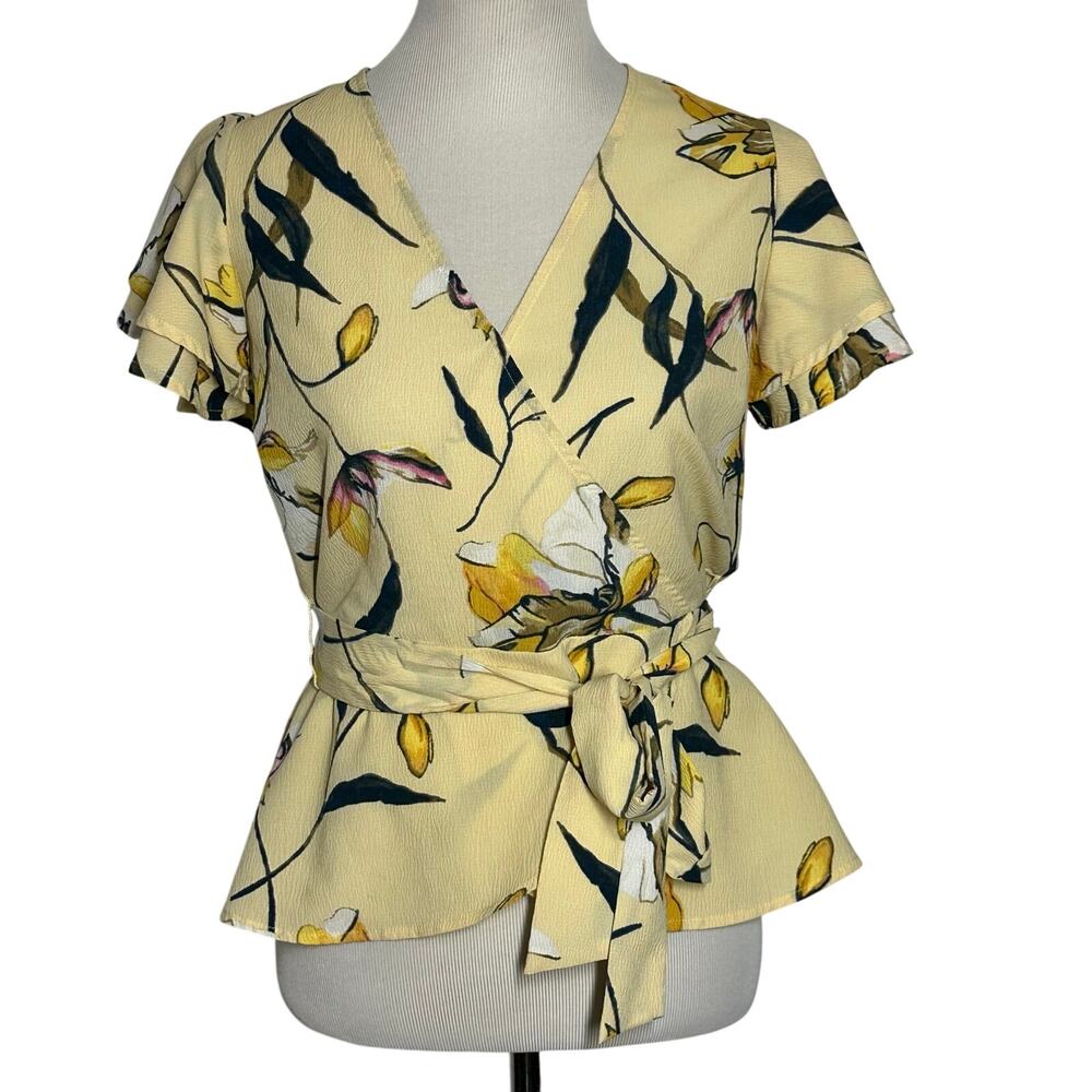 Butter Yellow Floral Faux Wrap With Belt Short Sleeve Blouse Sz S